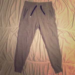 Fashion form fitting sweat pants Size Medium